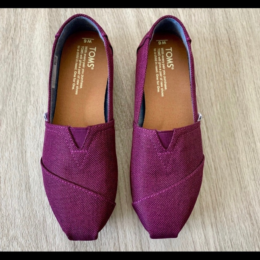 Toms shoes